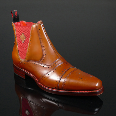 Dexter 'Point' - Cricket Front Chelsea Boot